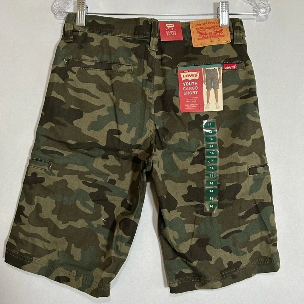 Levi's Green Cargo Shorts with Camouflage Design Youth Size 14